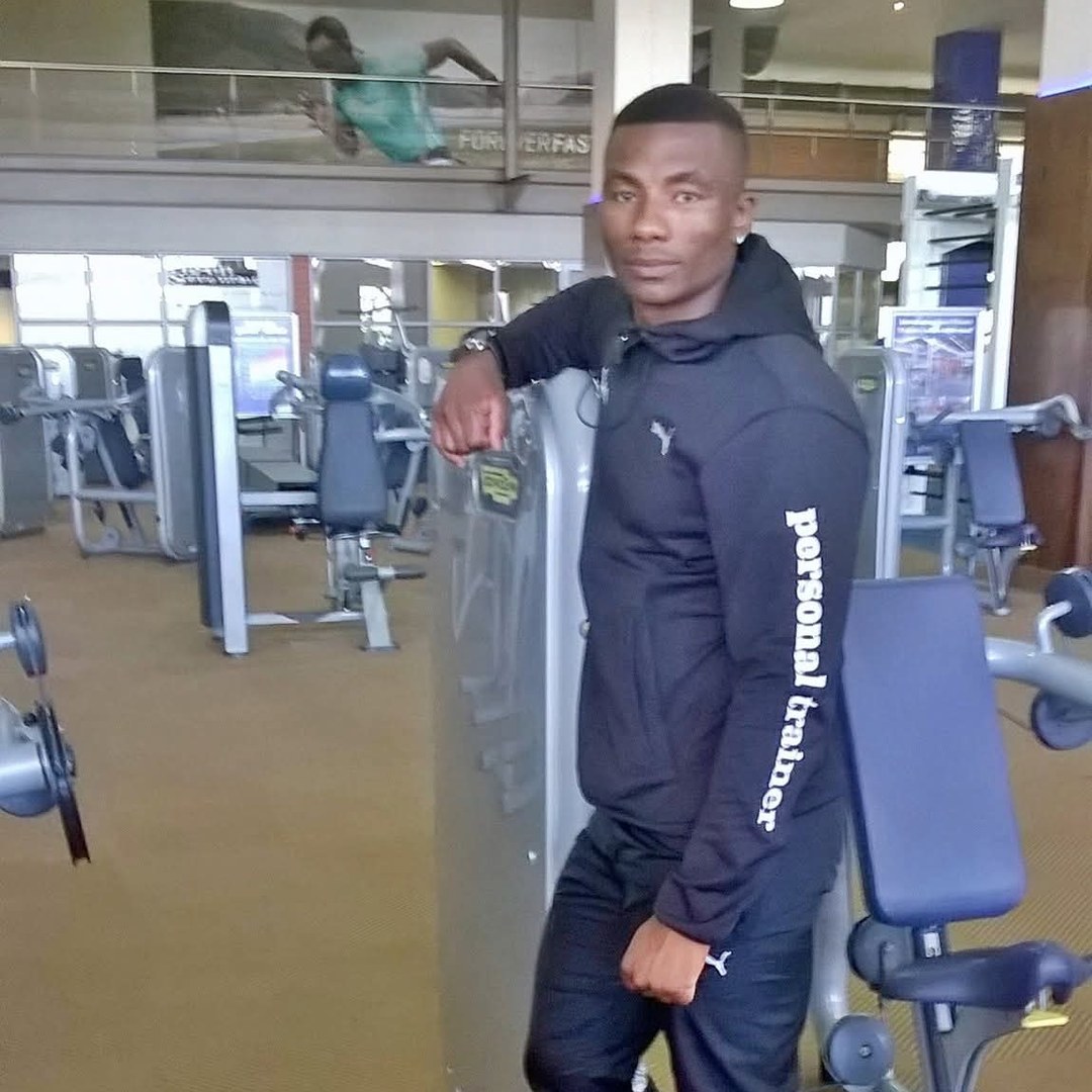 Andrew Ntlebi in the gym