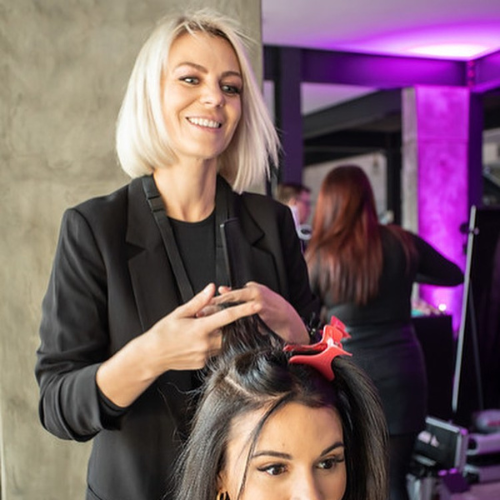 Root Tint (roots less than 2cm)